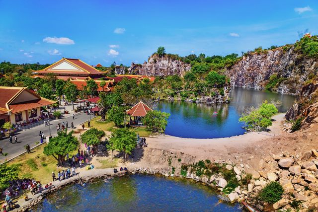 Anvay Travels: Your Trusted Travel Partner for Domestic and International Tours / Anvay Travels tour packages